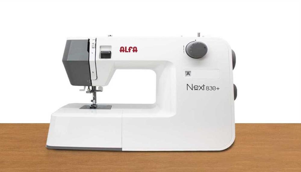 Máquina de costura Alfa NEXT 830+