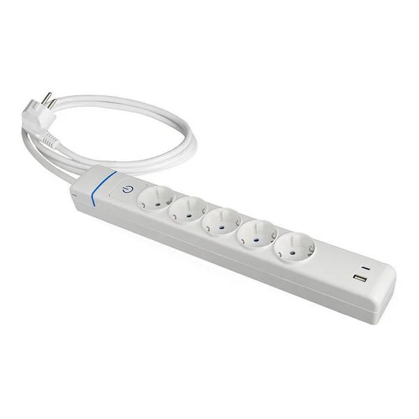 Extens&atilde;o com 5 Tomadas 2p+T, 16a 250v. M&aacute;x.3680w .