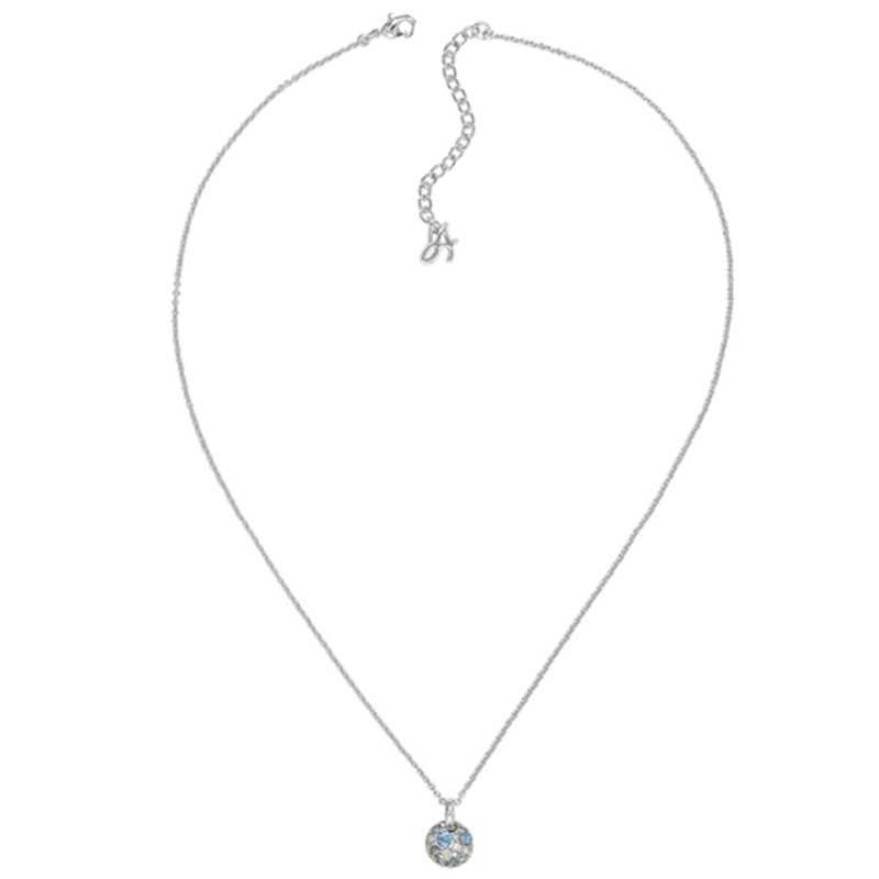 NECKLACEADOREWOMAN