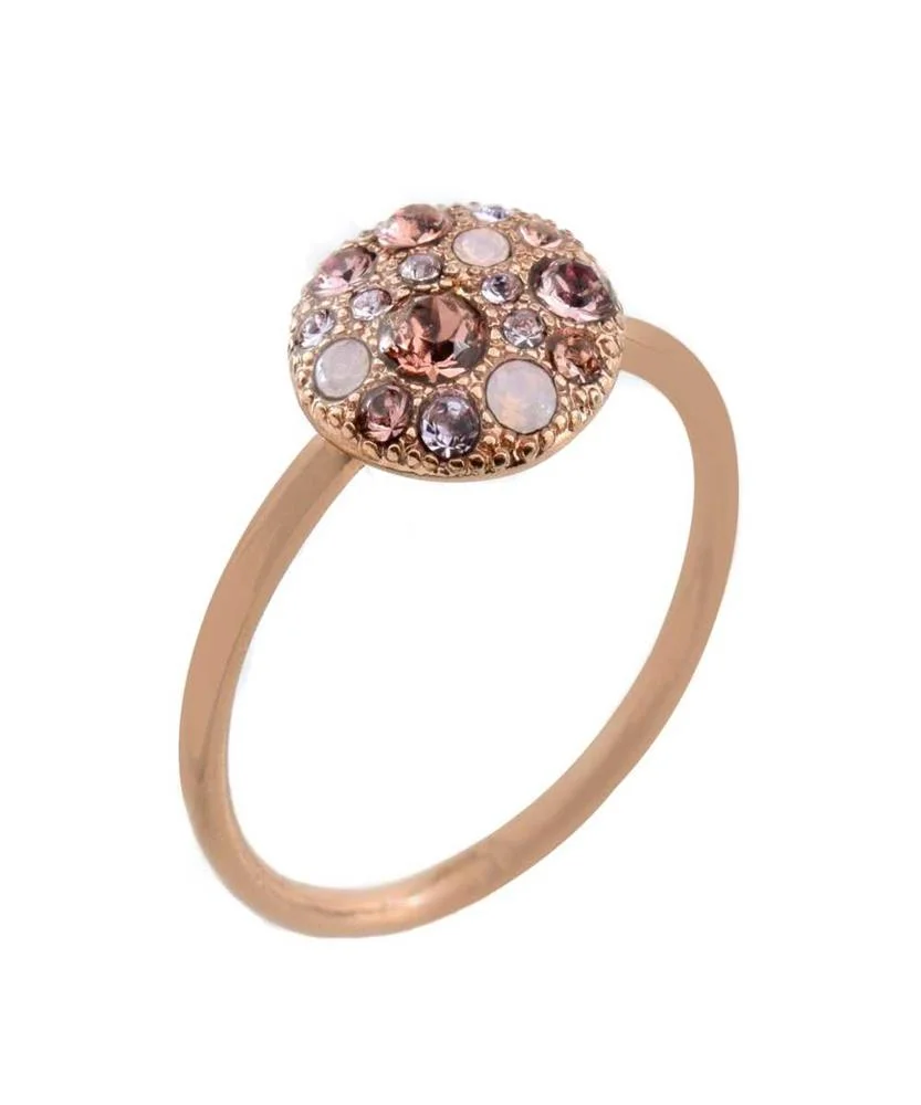 RINGADOREWOMAN