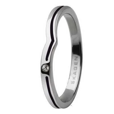 RINGSKAGENWOMAN