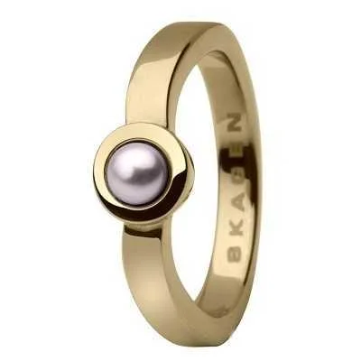 RINGSKAGENWOMAN