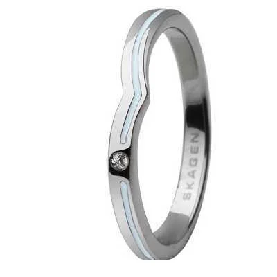 RINGSKAGENWOMAN