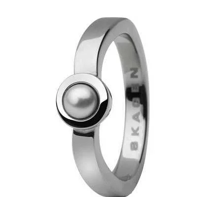 RINGSKAGENWOMAN