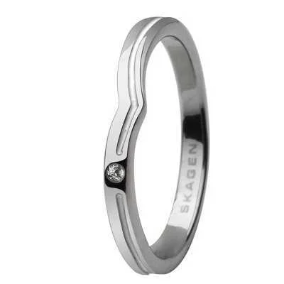 RINGSKAGENWOMAN