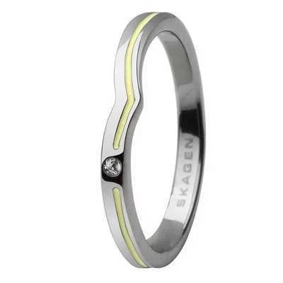 RINGSKAGENWOMAN