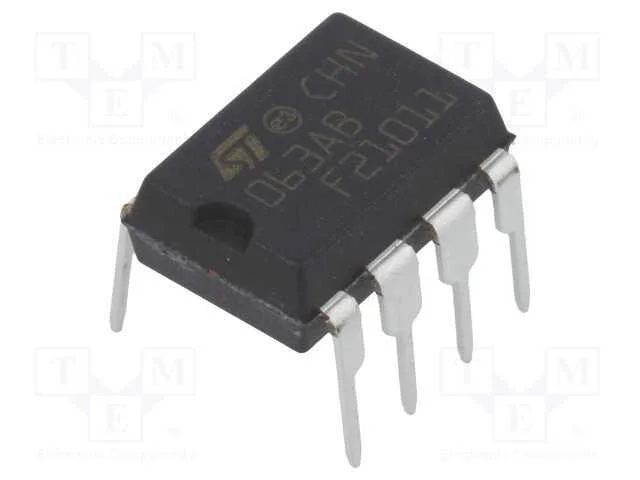 IC: driver, Conversor DC/DC, Uent: 3&divide;40VDC, Usai:.