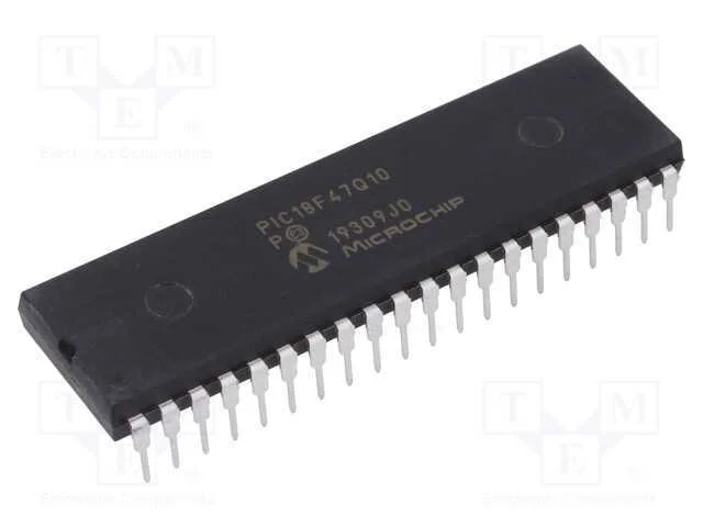 IC: microcontrolador PIC, 128kB, 64MHz, 1,8&divide;5,5VD.