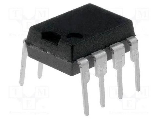 IC: driver, flyback, controlador PWM, DIP7, 3A, 8.