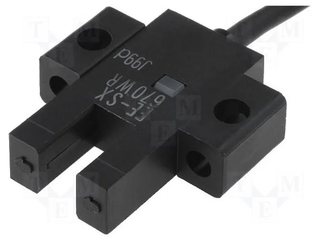 Sensor: Fotoeléctrico, Cobertura: 5mm, Pnp, Dark-On,Light-On