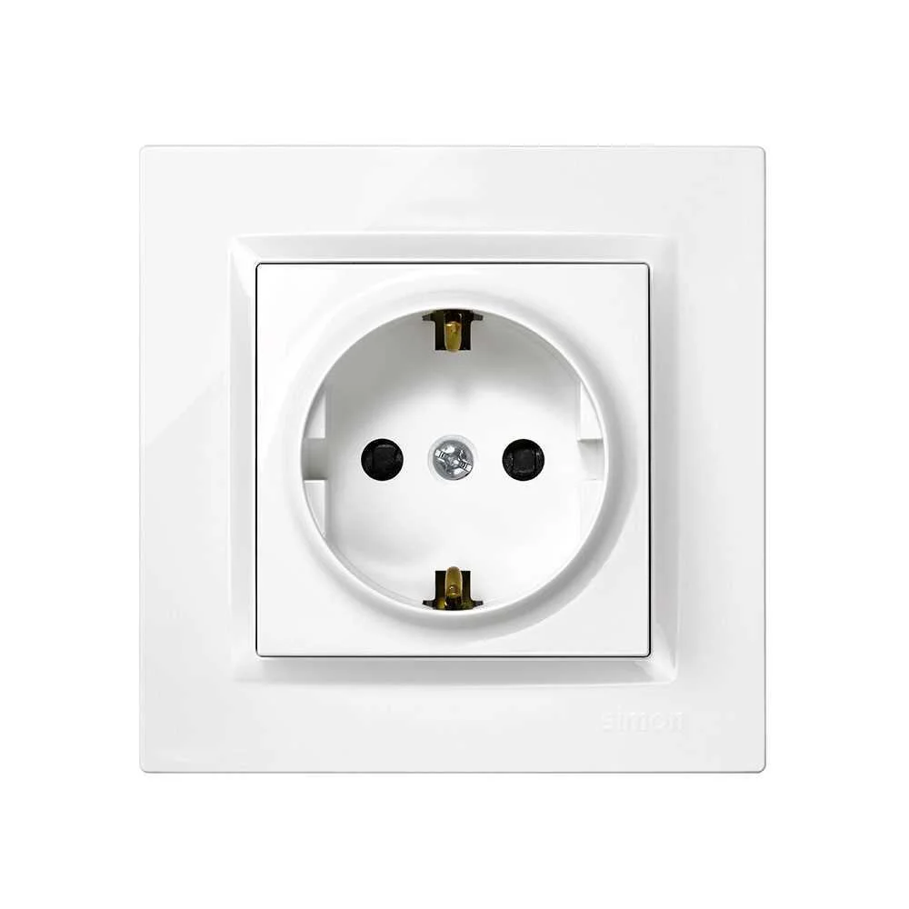 Plugue 2p+t tipo f branco com quadro