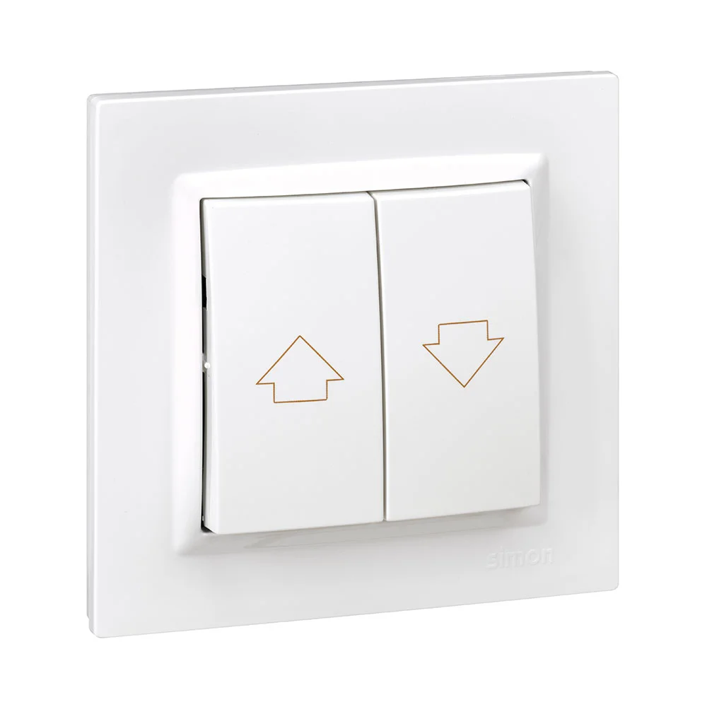 Botão de estores brancas com quadro