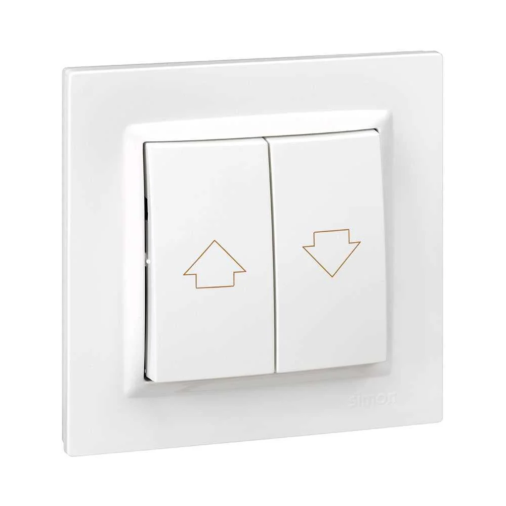 Botão de estores brancas com quadro