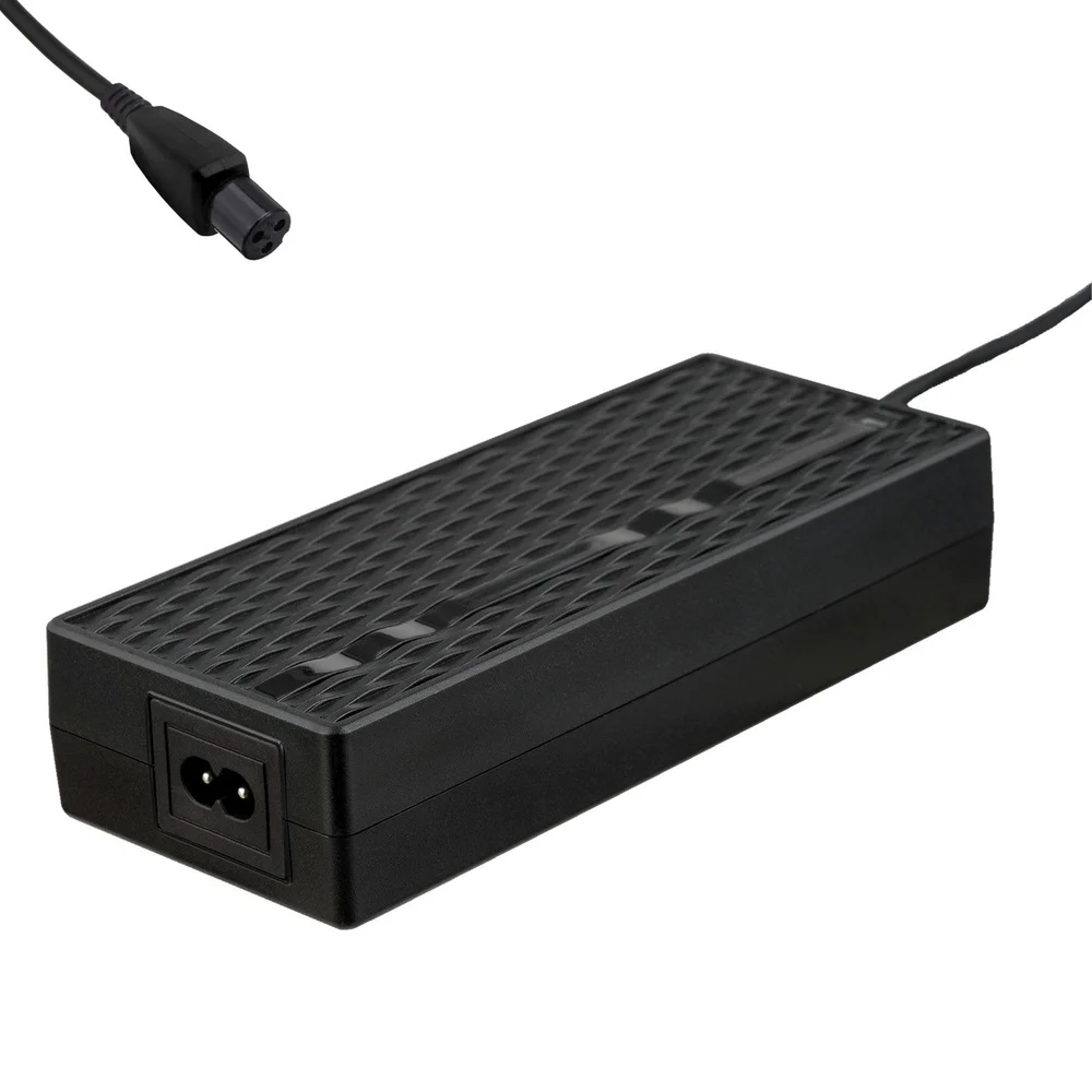 Carregador de ve&iacute;culos el&eacute;ctricos Akyga Ak-Ev-11 .