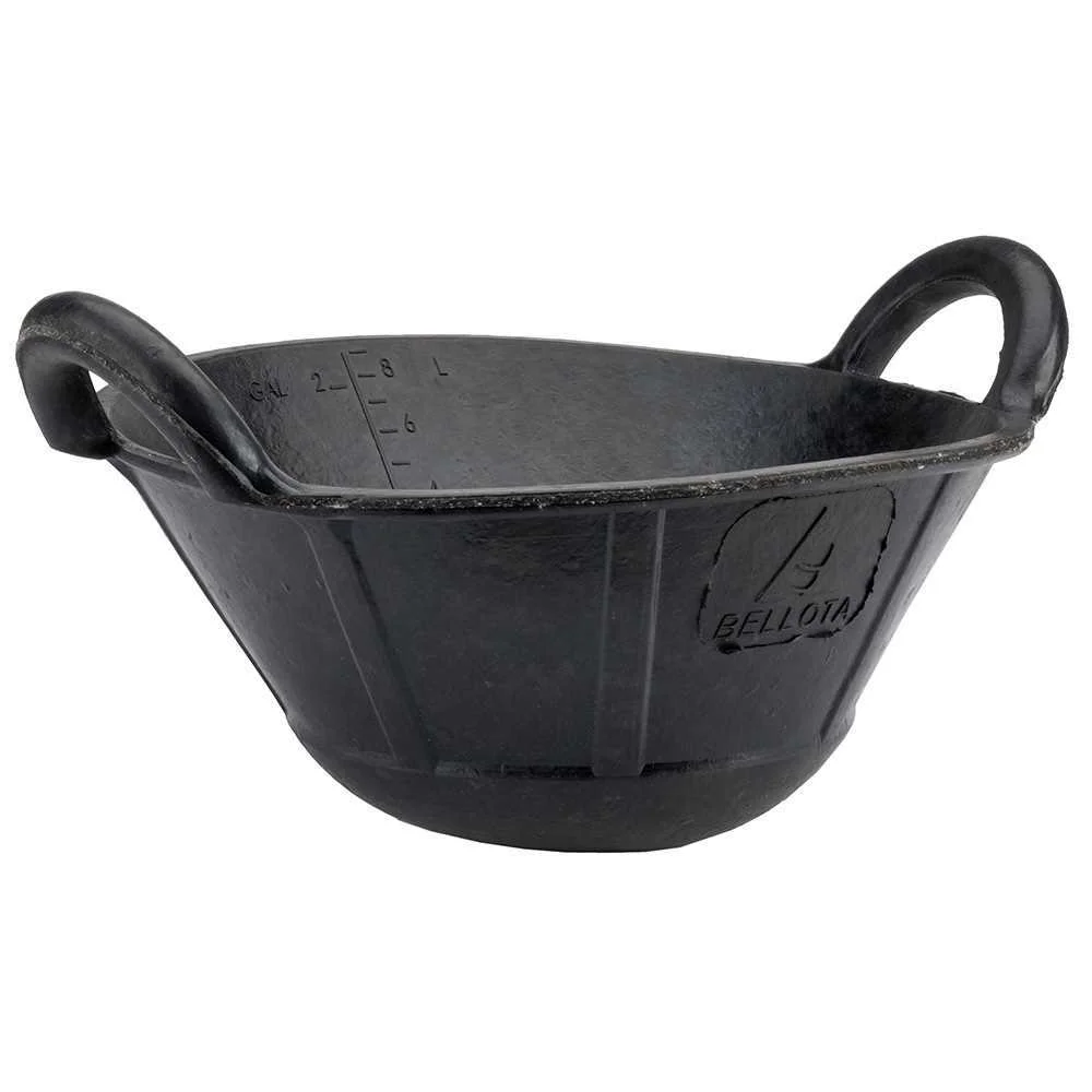Balde spart 9 l de borracha preta resistente.