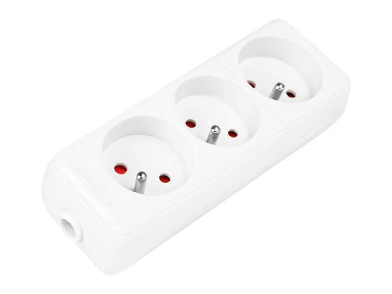 Tomada Gn-370 Pr 3 tomadas com ligação à terra