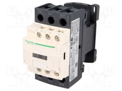 Contator: 3 Polos, No X3, Contatos Auxiliares: No + Nc, 24vac, 32a