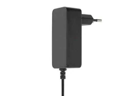 Fuente de Alimentación Universal 12 Vdc - 3 a - 3.
