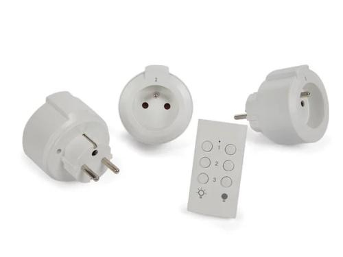 Conjunto de Tomada Com Controlo Remoto - Tipo Fra.