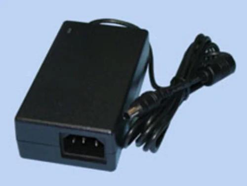 Fuente Alimentacion Externa 12v-5a 60w Conector 1.