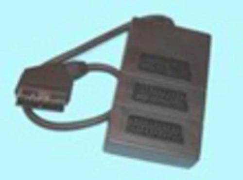 Euroconector a Caja 3xeuroconectores