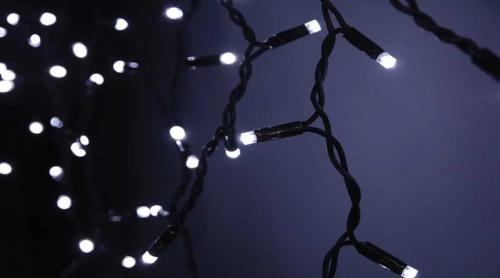 100 LED Conectável Icicle String Light Cw