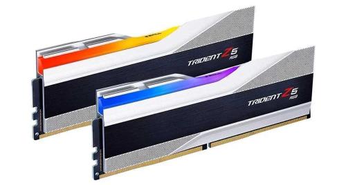 G.Skill Trident Z5 RGB - Ddr5 - Kit - 32 Gb: 2 X 16 Gb - Dimm 288-Pin - 7600 Mhz / Pc5-60800 - Unbuf