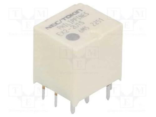 Relé eletromagnético SPDT x2 Ubobina 12VDC 30A pcb