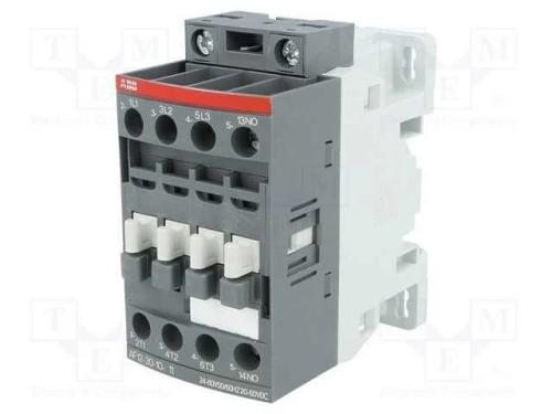 Contator: 3 Polos, No X3, Contatos Auxiliares: No, 24÷60vac, 12a
