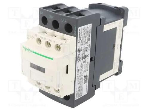 Contator: 3 Polos, No X3, Contatos Auxiliares: No + Nc, 220vdc
