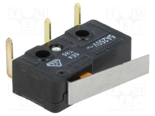Microinterruptor SNAP ACTION; com alavanca; SPDT;.