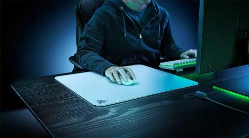Razer Gaming Mouse Pad Atlas White