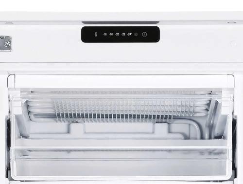 Arca Congelador de Encastre Vertical CUS518EW 204.