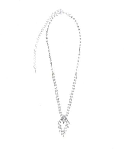 CHOKERCRISTIAN LAYWOMAN