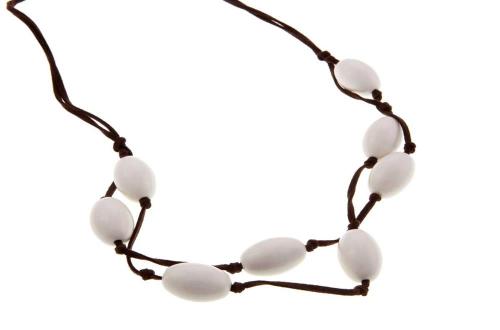 CHOKERCRISTIAN LAYWOMAN
