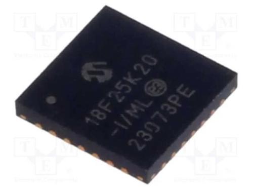 IC: microcontrolador PIC, 64MHz, 1,8&divide;3,6VDC, SMD,.