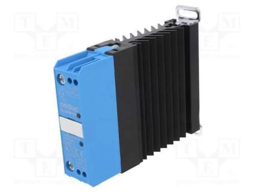 Relé: Semicondutores; Ucoma: 3÷32vdc; 32a; 70÷275vac; -40÷100°c