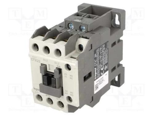 Contator: 3 Polos; No X3; Contatos Auxiliares: No + Nc; 230vac; 9a