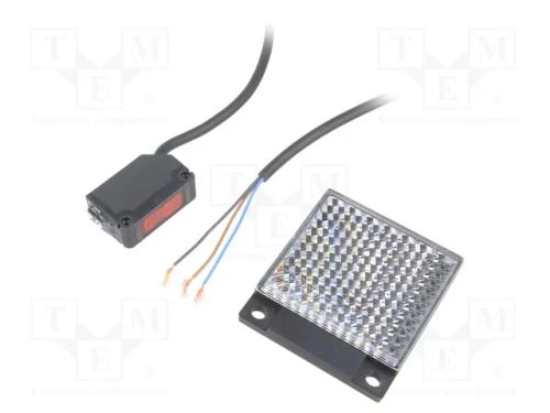 Sensor: Fotoeléctrico, Cobertura: 0÷5m, Pnp, Dark-On,Light-On