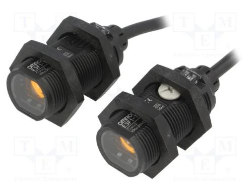Sensor: Fotoeléctrico, Cobertura: 0÷15m, Pnp, Dark-On,Light-On