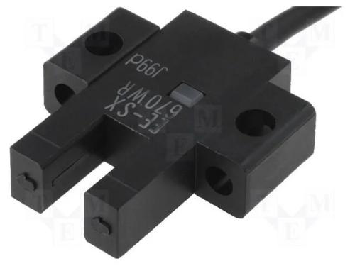 Sensor: Fotoeléctrico, Cobertura: 5mm, Pnp, Dark-On,Light-On