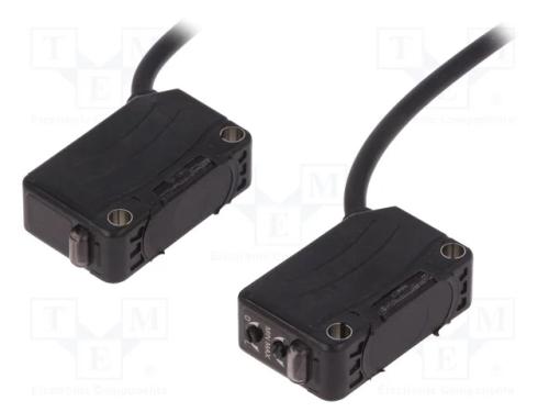 Sensor: Fotoeléctrico, Cobertura: 0÷15m, Pnp, Dark-On,Light-On