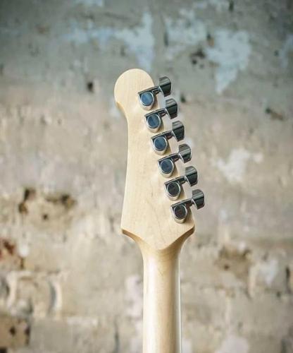 Yamaha Pac112j Electric Guitar 6 Strings Black Brown White